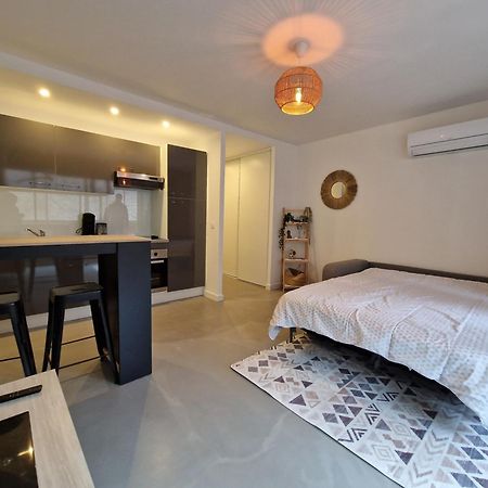 Jolie Studio Proche Du Centre Ville แซ็ต ภายนอก รูปภาพ
